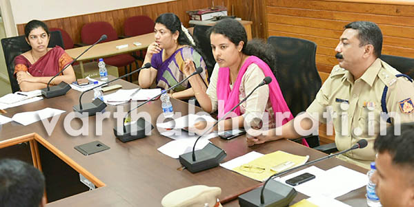 ಉಡುಪಿ ಜಿಲ್ಲೆಯಲ್ಲಿ ಅಕ್ರಮ ಮರಳುಗಾರಿಕೆ ತಡೆಗೆ ಸಮಿತಿ ರಚನೆ: ಜಿಲ್ಲಾಧಿಕಾರಿ ನೇತೃತ್ವ ಸಭೆಯಲ್ಲಿ ತೀರ್ಮಾನ